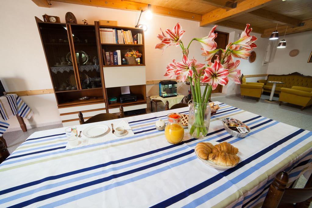Acqua Di Mare Bed and Breakfast Locogrande Eksteriør billede