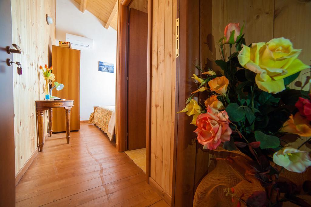Acqua Di Mare Bed and Breakfast Locogrande Eksteriør billede