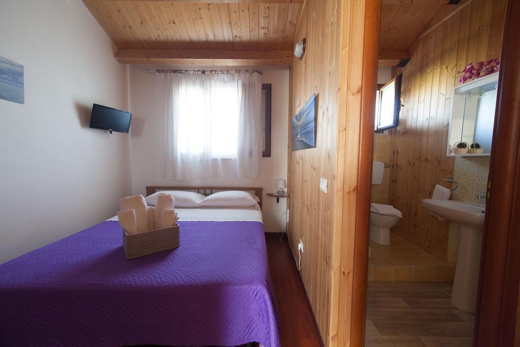 Acqua Di Mare Bed and Breakfast Locogrande Eksteriør billede