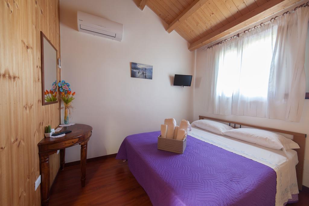 Acqua Di Mare Bed and Breakfast Locogrande Eksteriør billede